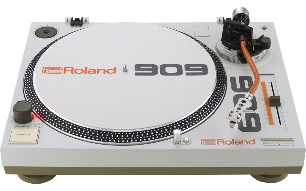картинка Roland TT-99 от магазина Multimusic