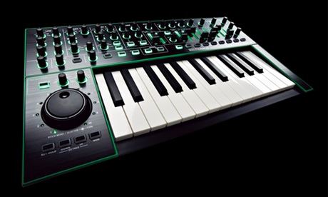 картинка Roland System-1 от магазина Multimusic