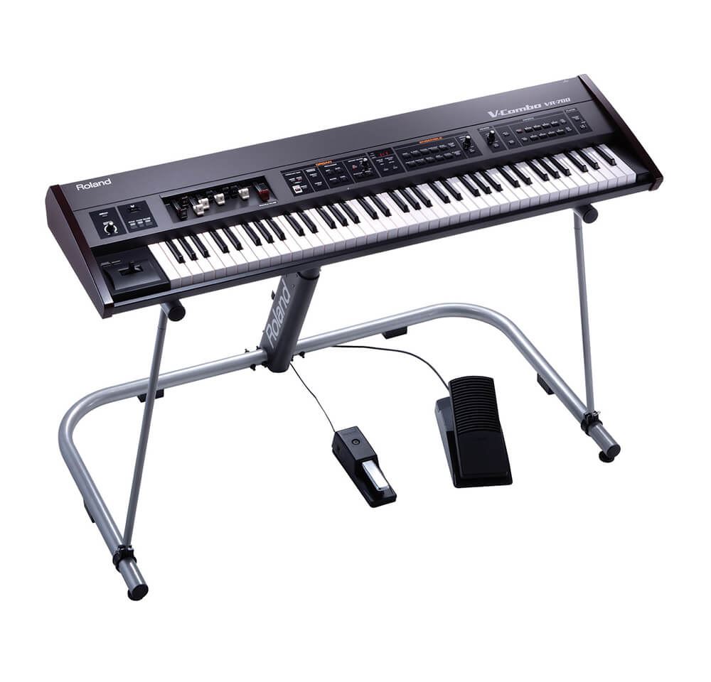 картинка Roland VR-700 от магазина Multimusic