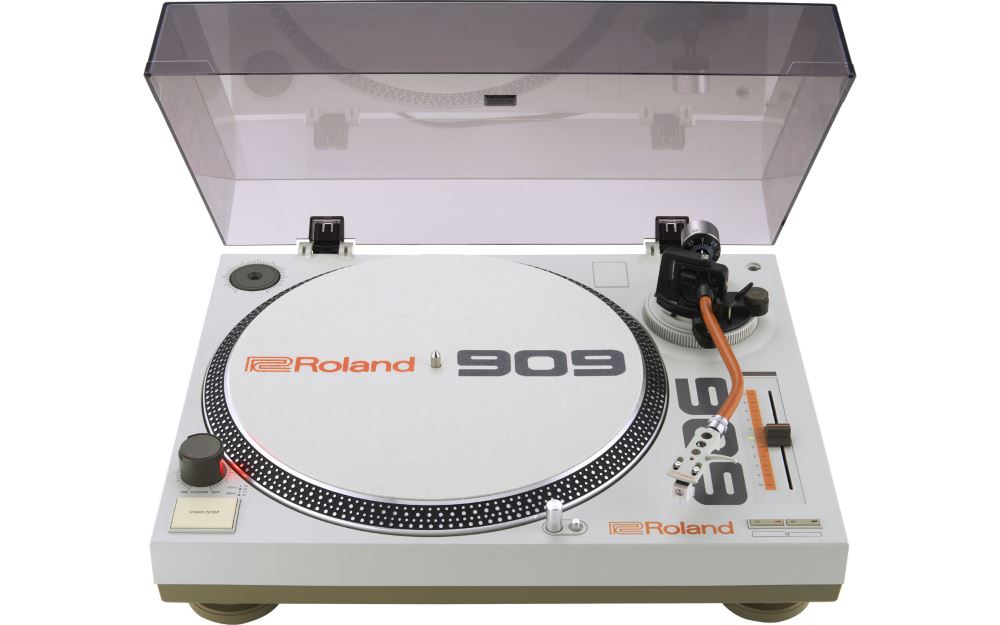 картинка Roland TT-99 от магазина Multimusic