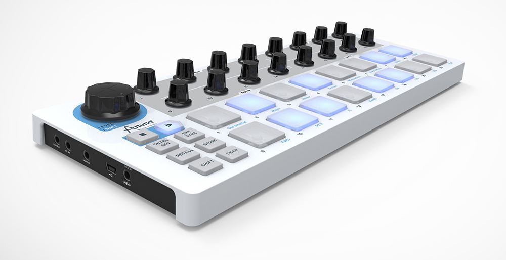 картинка Arturia Beatstep магазин Multimusic являющийся официальным дистрибьютором в России картинка Arturia Beatstep от магазина Multimusic