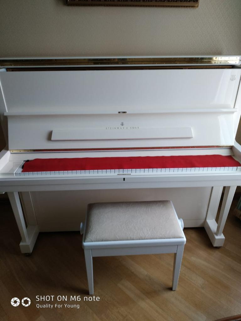 картинка Steinway & Sons V-125 магазин Multimusic являющийся официальным дистрибьютором в России картинка Steinway & Sons V-125 от магазина Multimusic