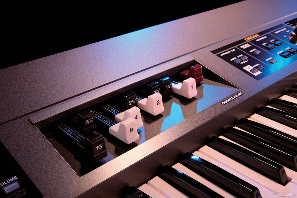 картинка Roland VR-700 магазин Multimusic являющийся официальным дистрибьютором в России картинка Roland VR-700 от магазина Multimusic