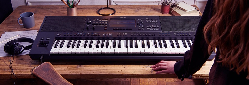 картинка YAMAHA PSR-SX700 магазин Multimusic являющийся официальным дистрибьютором в России картинка YAMAHA PSR-SX700 от магазина Multimusic