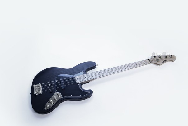 картинка Inspector Bass JB Black от магазина Multimusic