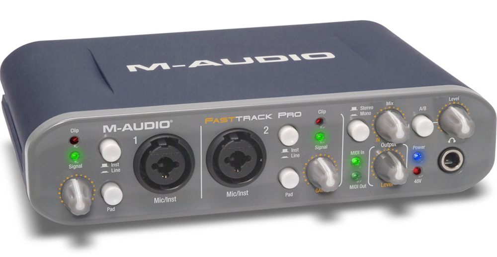 картинка M-Audio Fast Track PRO от магазина Multimusic