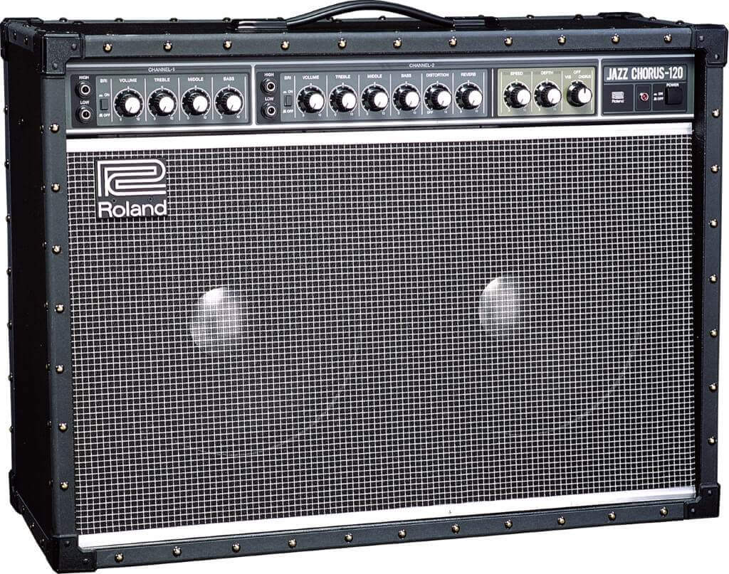картинка Roland JC-120B от магазина Multimusic