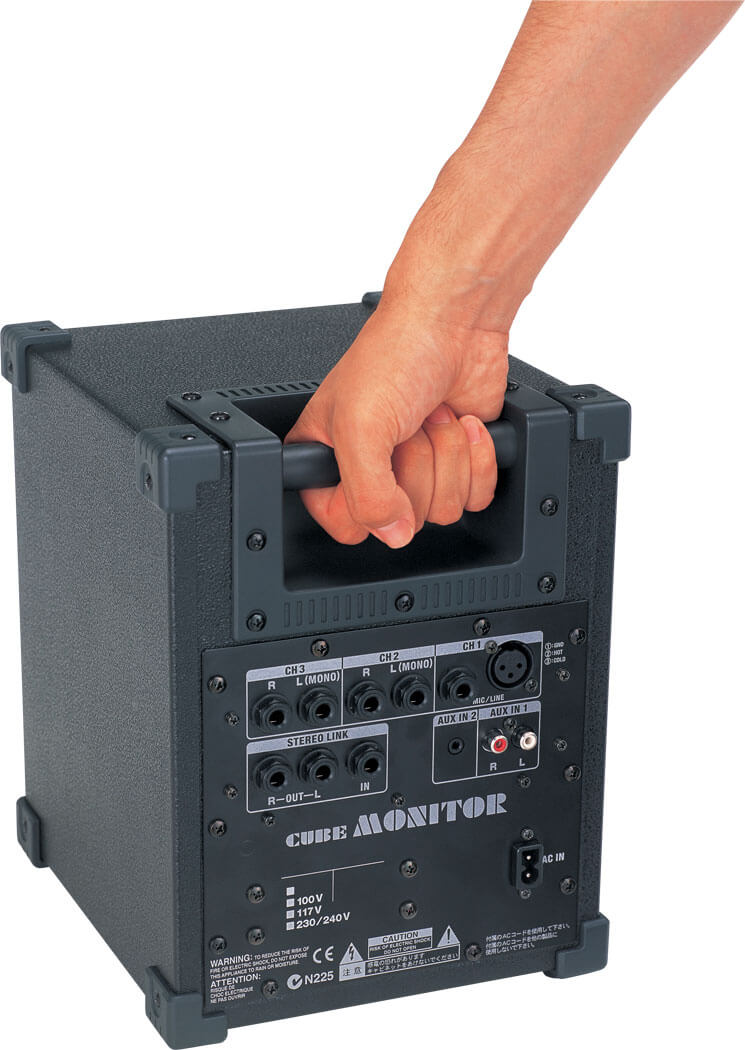 картинка Roland CUBE-MONITOR CM-30 магазин Multimusic являющийся официальным дистрибьютором в России картинка Roland CUBE-MONITOR CM-30 от магазина Multimusic
