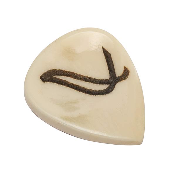 картинка WAMBOOKA NATIVO FINGER PICK BONE от магазина Multimusic
