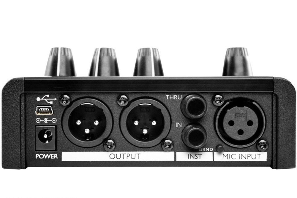 картинка TC Helicon Voice Tone Synth от магазина Multimusic