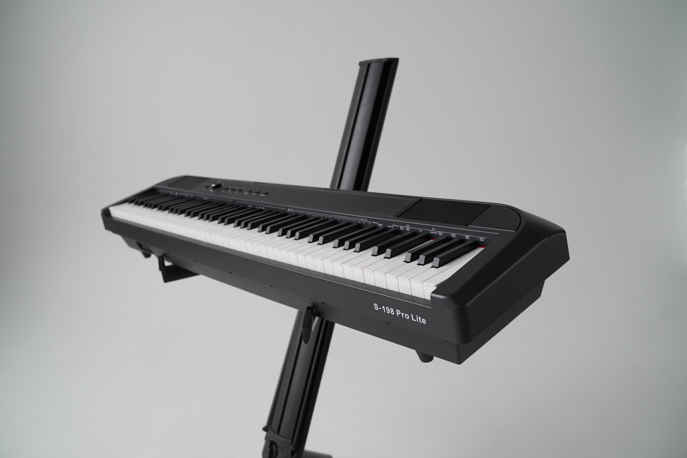 картинка BEISITE S-198 PRO LITE BK от магазина Multimusic