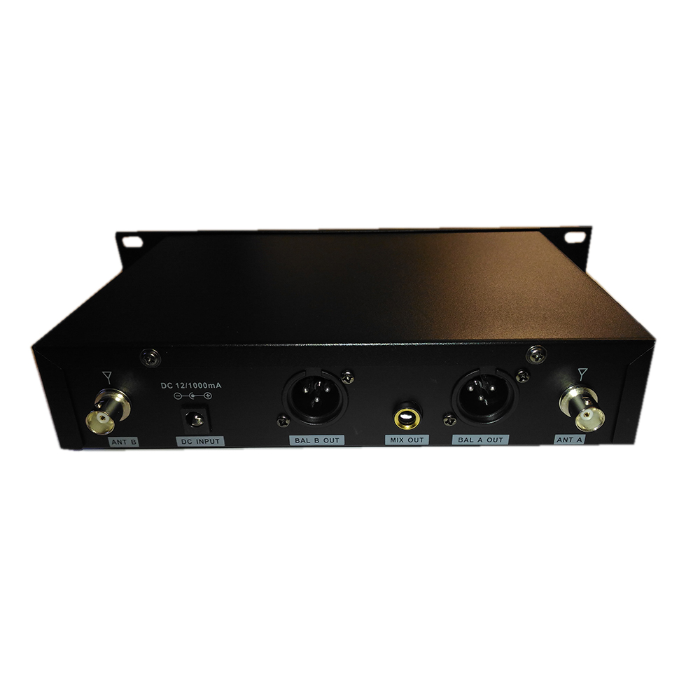 картинка StudioMaster MX-2 от магазина Multimusic