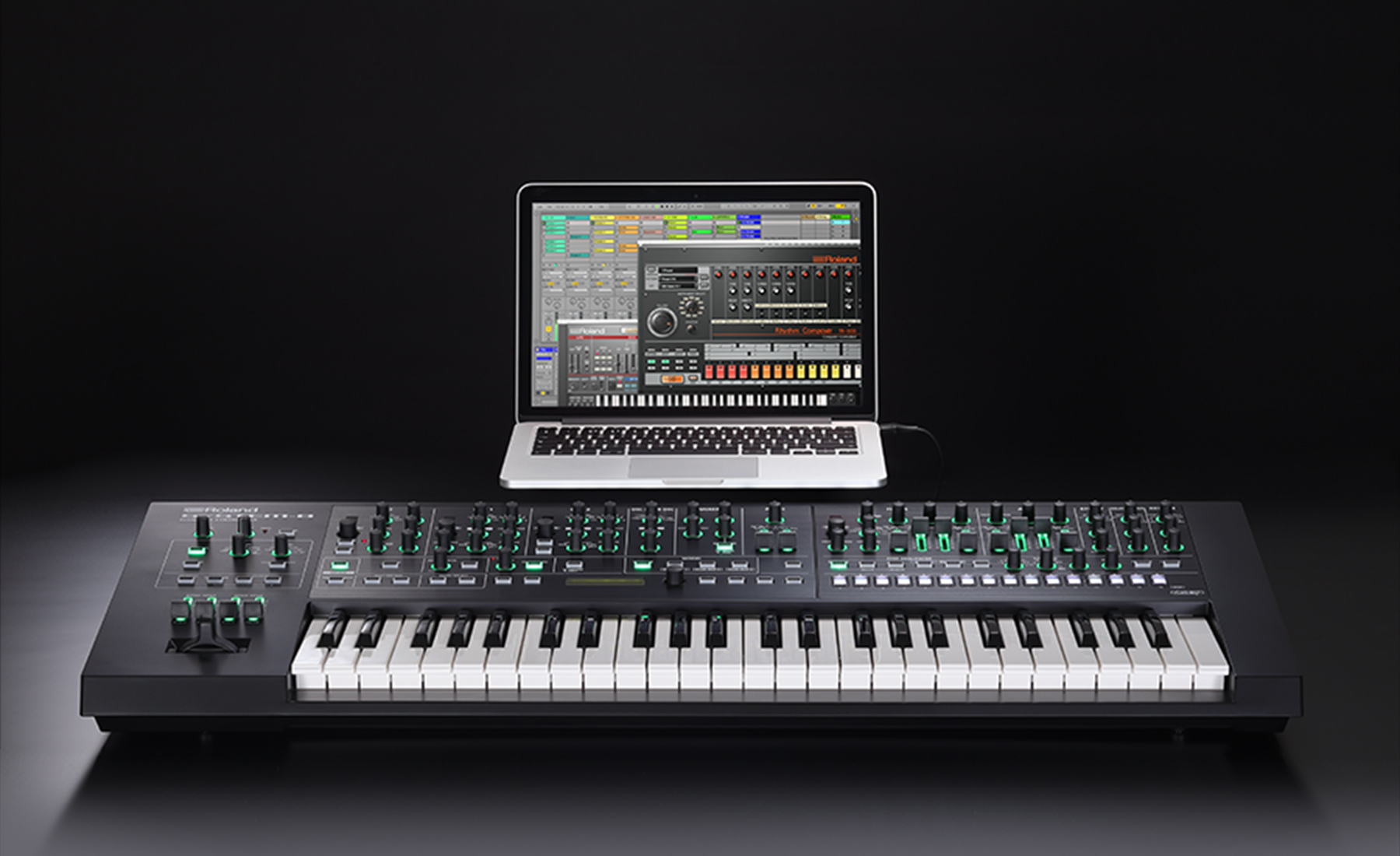 картинка Roland System-8 магазин Multimusic являющийся официальным дистрибьютором в России картинка Roland System-8 от магазина Multimusic