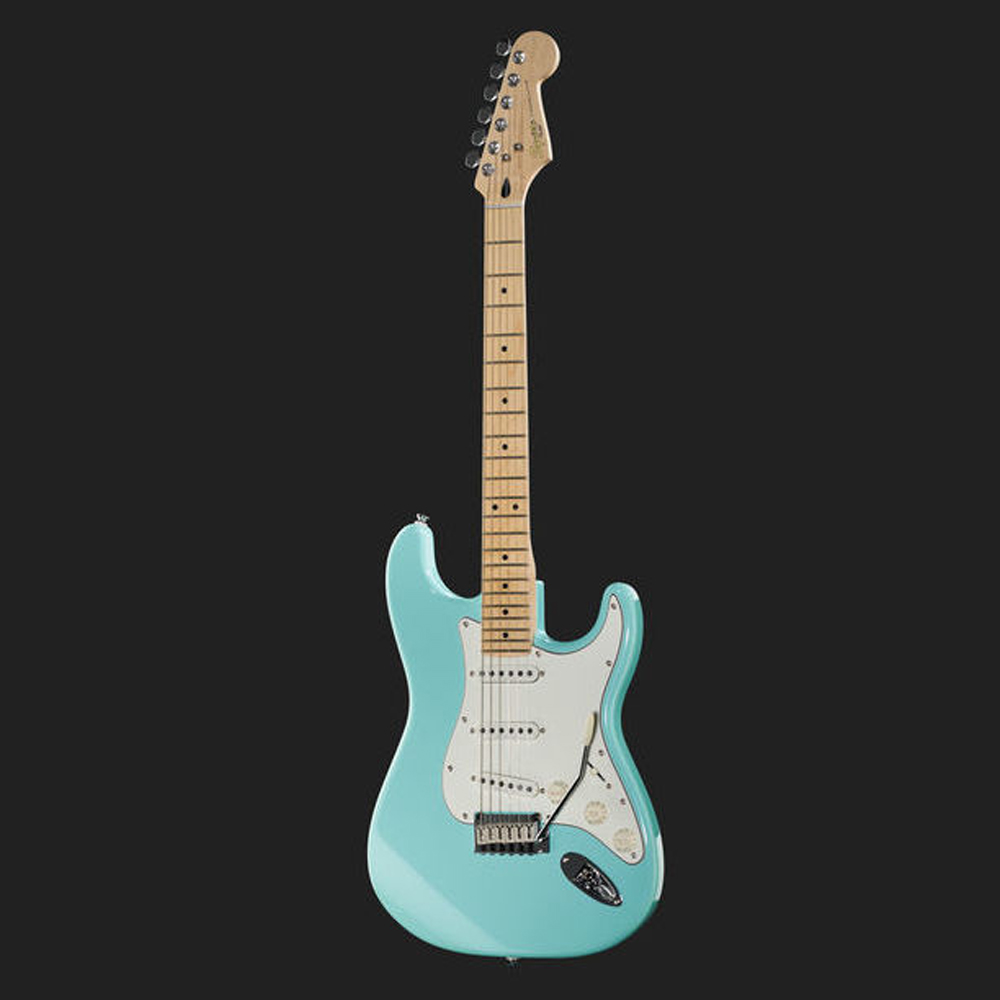 картинка Squier Deluxe Strat MN DNB от магазина Multimusic